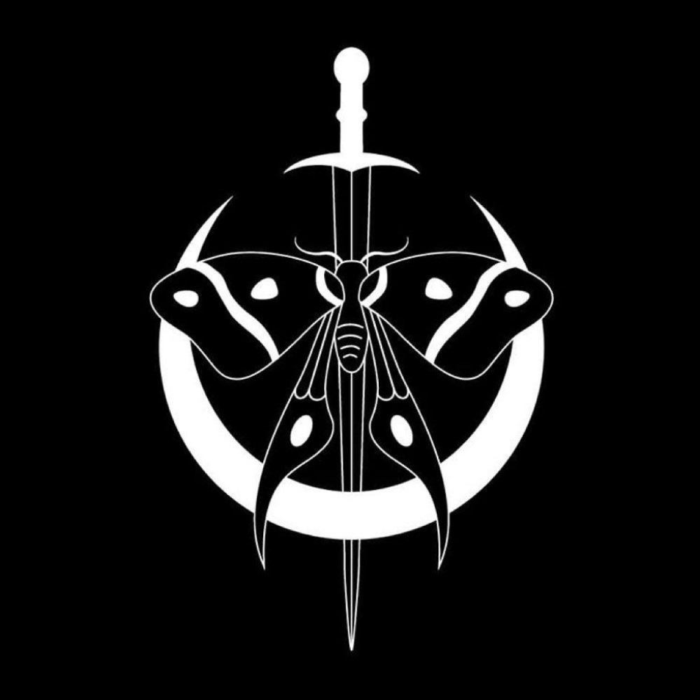 ISO Moth & Rust Apparel!!!